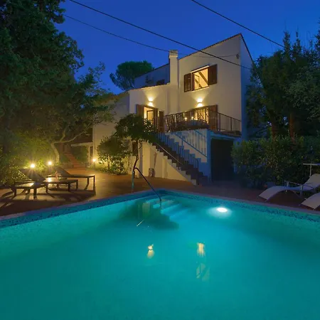 In With House A Panoramic View Malinska