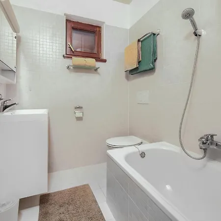 Casa vacanze Beautiful In With Wifi